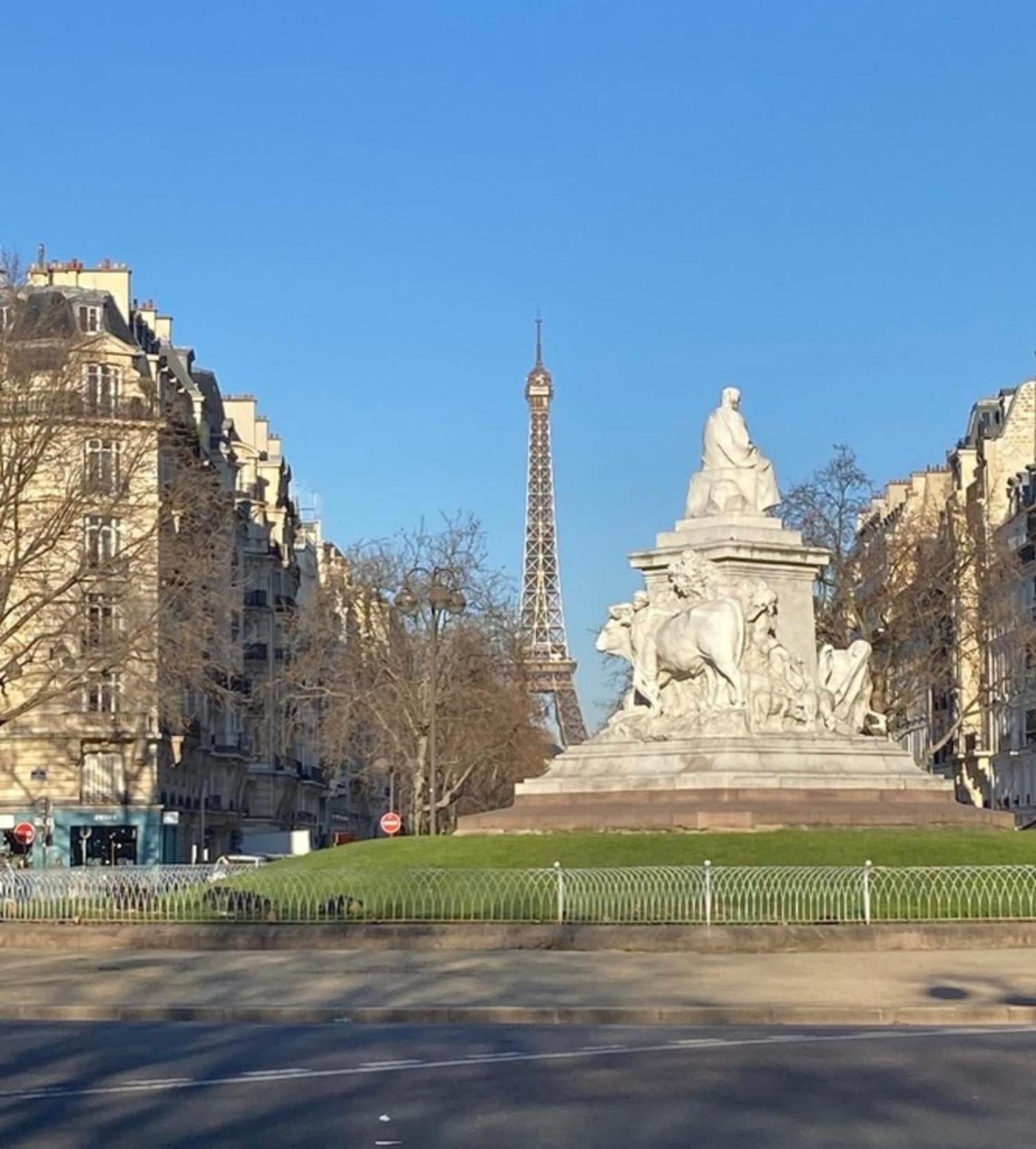 Welcoming Studio Near Eiffel Tower باريس المظهر الخارجي الصورة