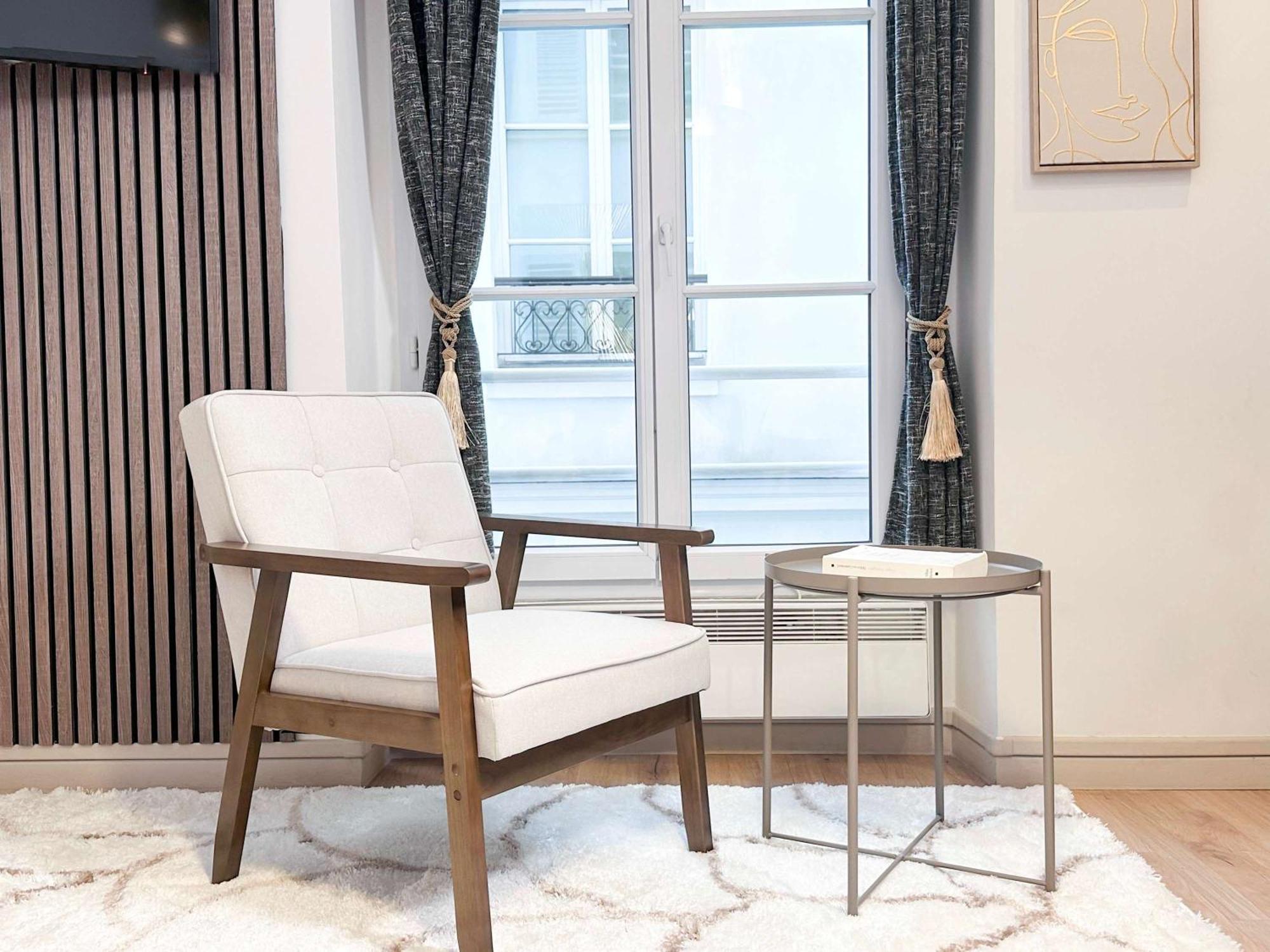 Welcoming Studio Near Eiffel Tower باريس المظهر الخارجي الصورة