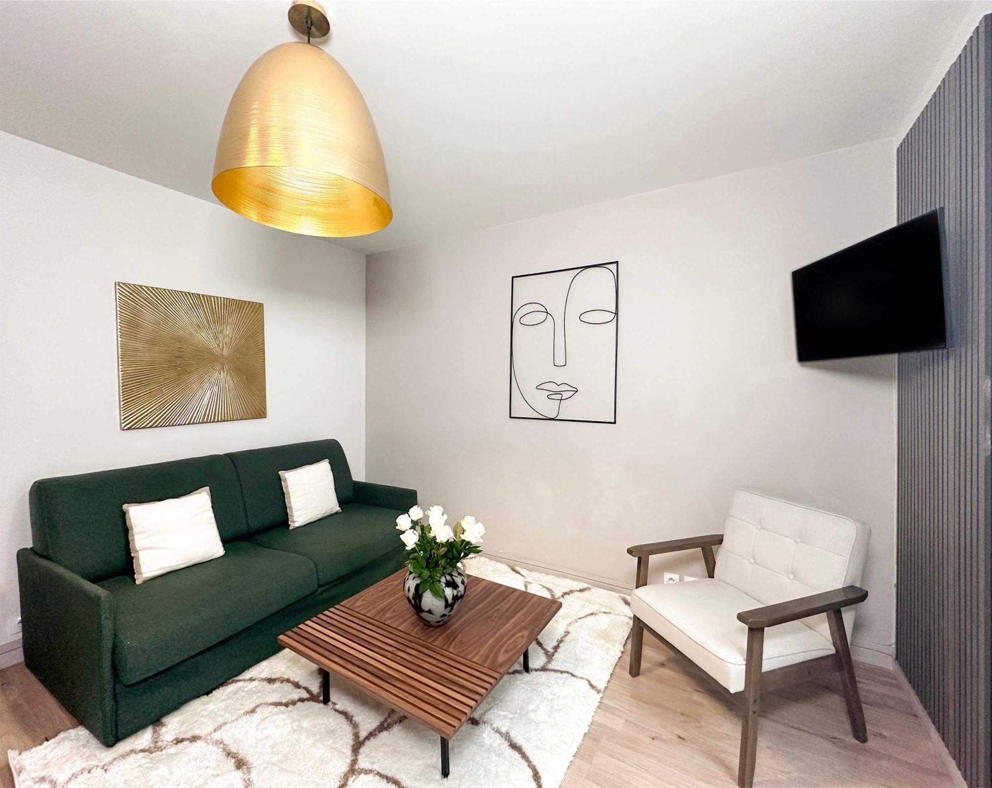 Welcoming Studio Near Eiffel Tower باريس المظهر الخارجي الصورة